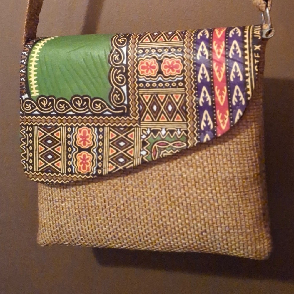 Dashiki-Print Woven Purse